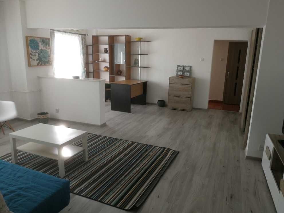 Apartament 2 camere transformat din 3, modern | Boiler electric - Poză 2