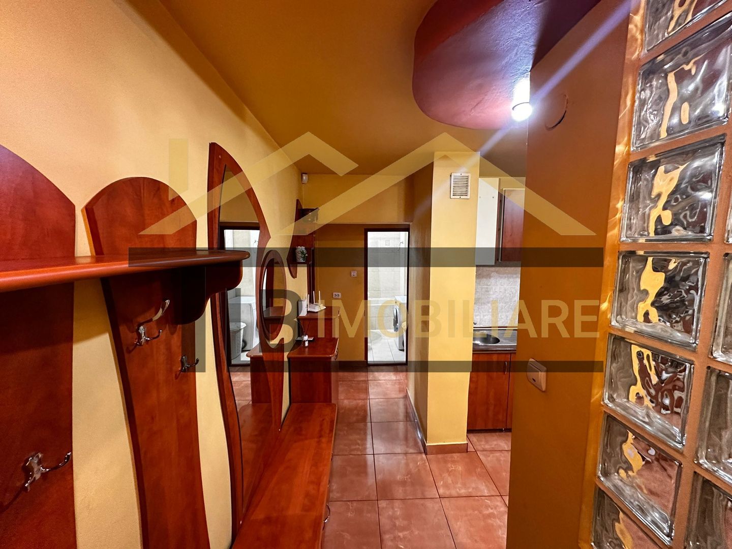 Apartament de 2 camere , 54mp, decomandat, zona 18 GYM Pandurilor - Poză 8