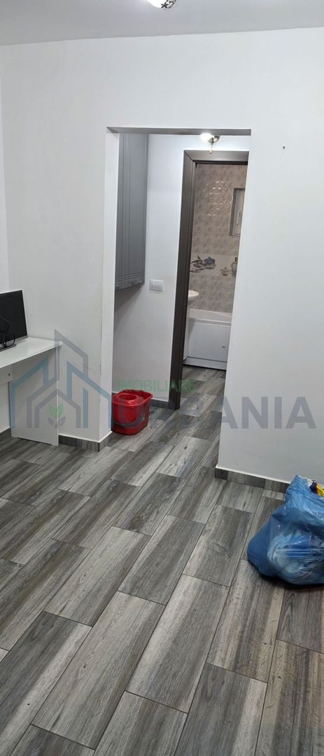 Inchiriez apartament doua camere decomandate cartier Alexandru Cel Bun - Poză 3