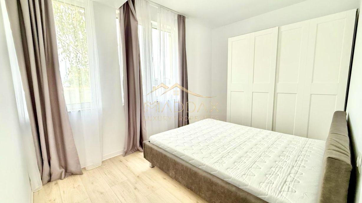 Vila cu 4 camere *400mp teren* // Tamasi- Corbeanca - Poză 17