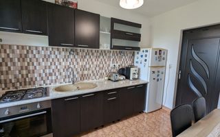 Apartament cu 3 camere, decomandat, Gheorgheni, zona Hotel Royal ! - Poză 5