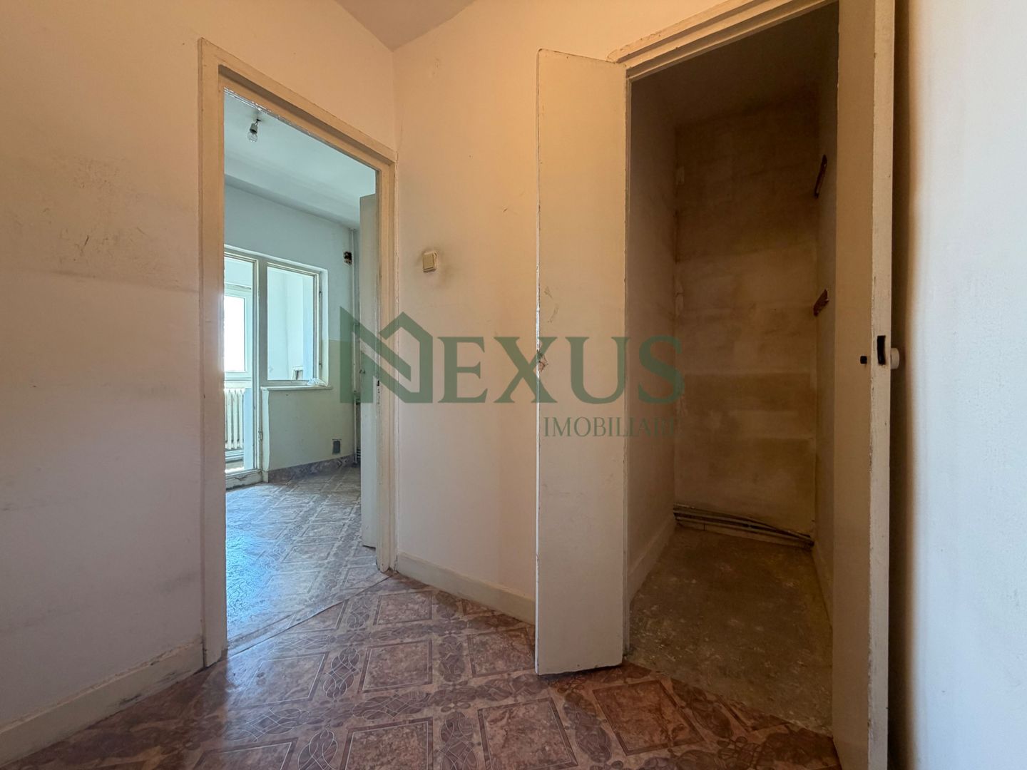 Apartament 2 camere decomandat ultracentral de Vanzare - Poză 8