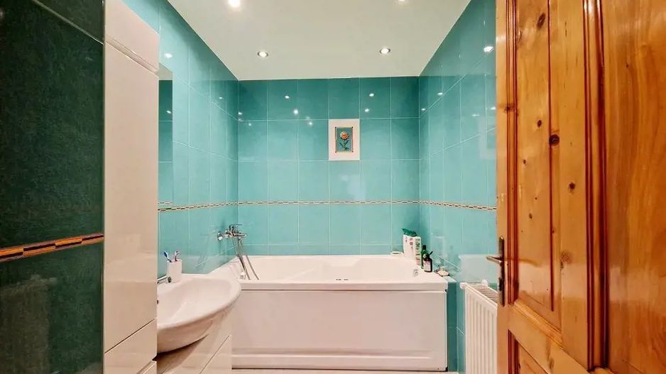 Sinaia | 3 Camere | Cladire Istorica situata pe Malul Begai. - Poză 4