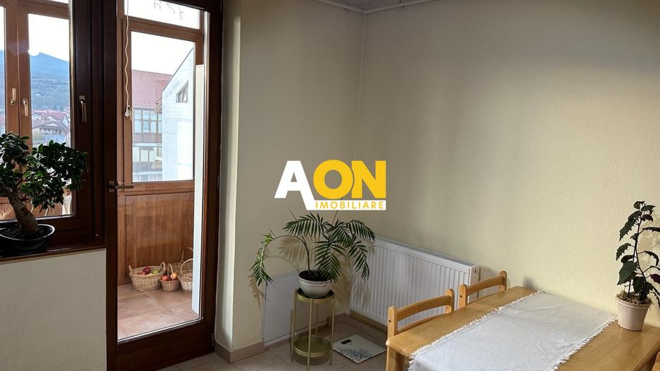 Apartament 3 Camere Zona Cetate, cu Scara Interioara - Poză 3