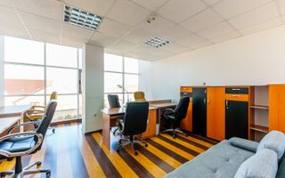 Cladire de birouri de vanzare. Comision 0% la cumparare - Poză 10