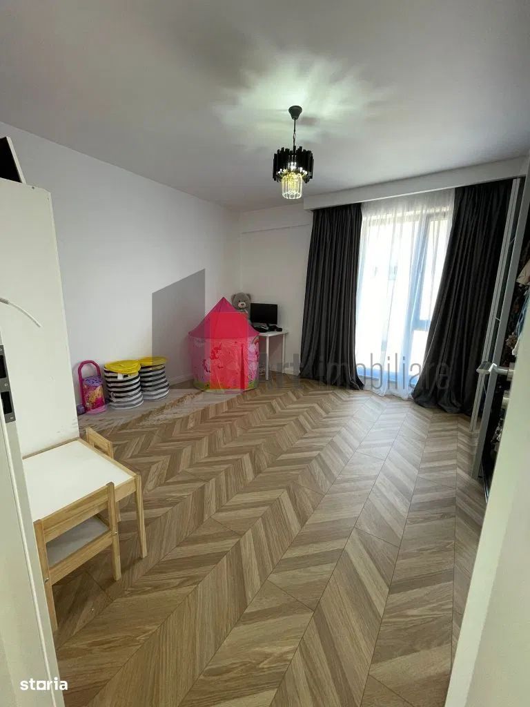 Apartament cu 3 camere de vanzare in zona Damaroaia/Bucurestii Noi - Poză 5