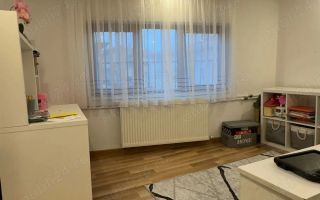 De vanzare apartament în vila 110mp, pret negociabil - Poză 5