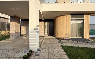 Vila / Casa de vanzare in Oradea, zona Dealuri - Poză 1