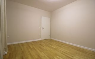 Casa in Ghiroda, 5 camere, 2 bai. - Poză 12