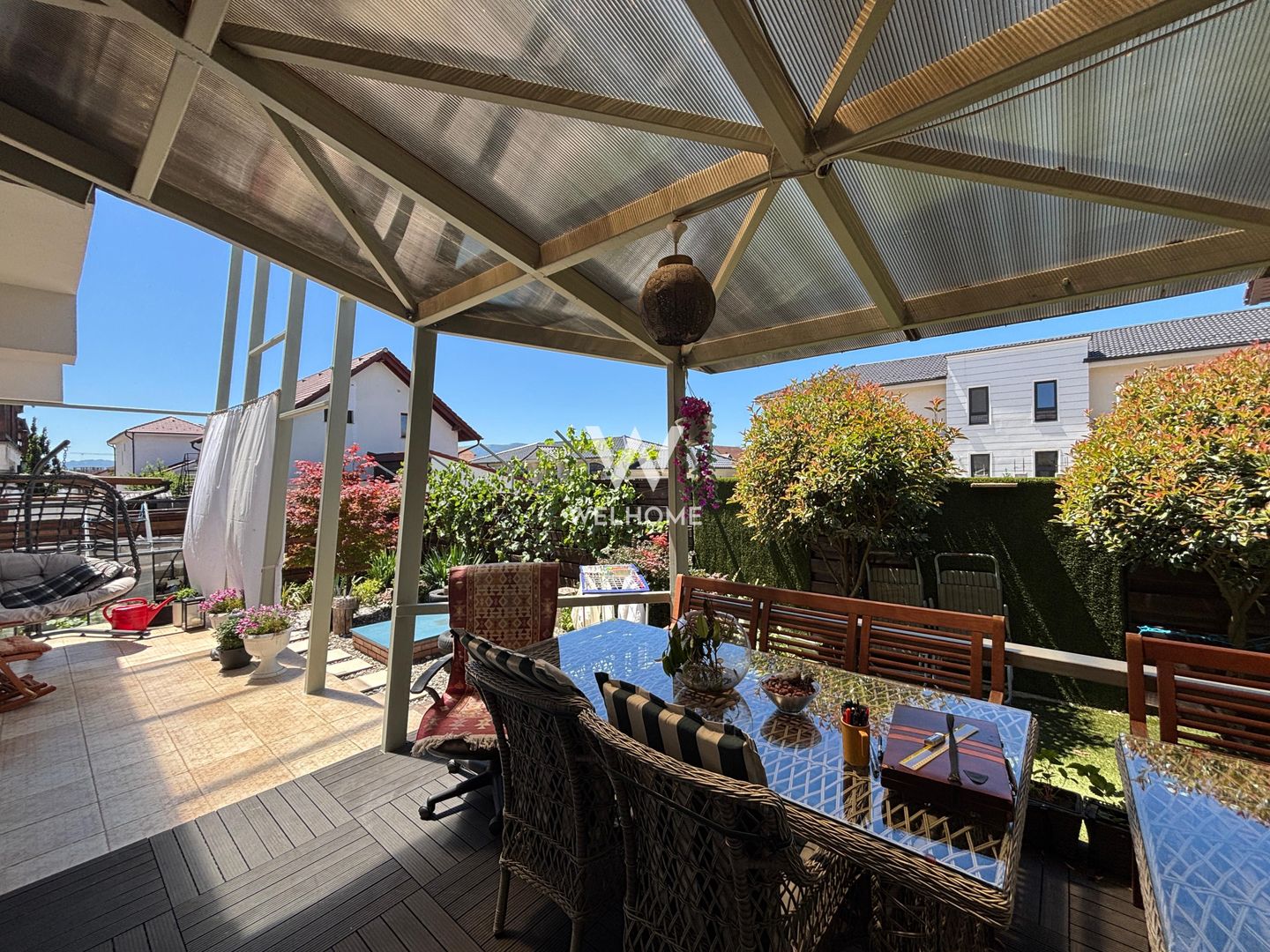 Casă amenajată de designer, garaj și pod locuibil - Șelimbăr - Poză 41