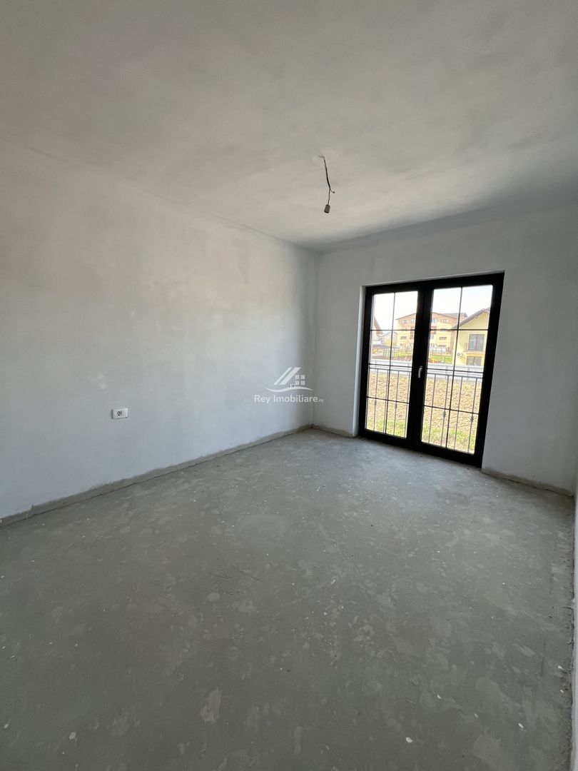 Duplex Modern și luminos 6 cam. la vânzare în Șelimbăr zona Trifoiului - Poză 7