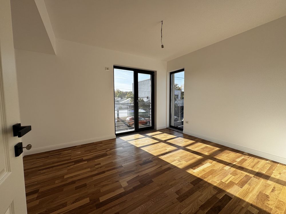 PROPRIETAR Casa Individuala P+1+M Noua la cheie /Doi cocosi Straulesti - Poză 7