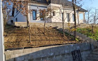 Vând casă P+M (2020) cu teren 1500m, Țigănași stradă principală - Poză 10