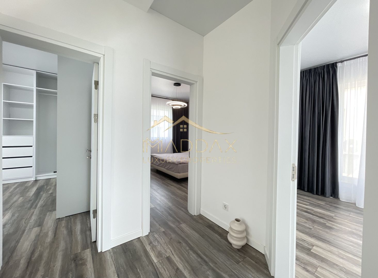 Vila individuala P+1 ***4 Camere***Curte proprie 380 mp//CORBEANCA - Poză 15