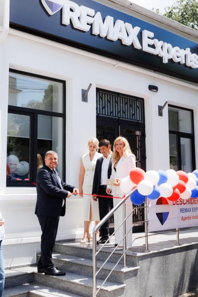 RE/MAX Experts s-a deschis în Chișinău, sectorul Centru – un nou birou în rețeaua RE/MAX Moldova