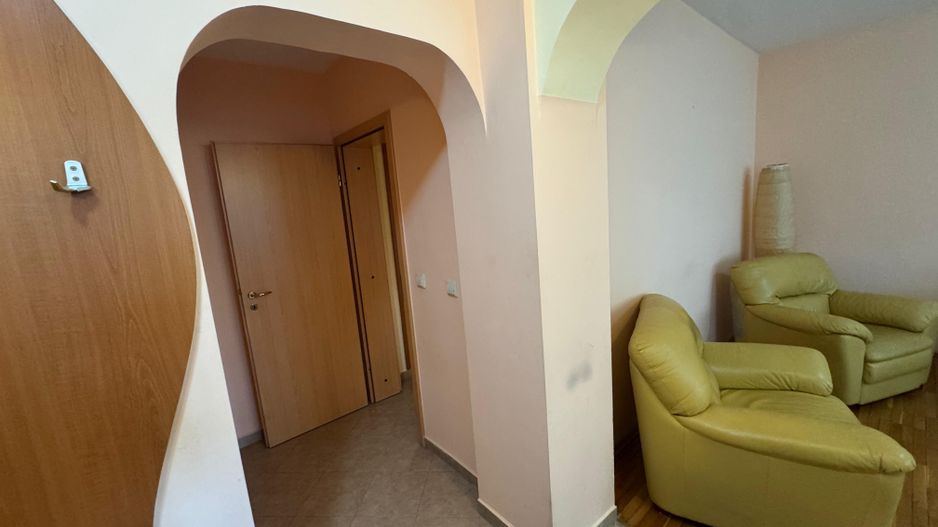 Apartament 4 Camere | Etajul 2 | Zona Circumvalatiunii | - Poză 5