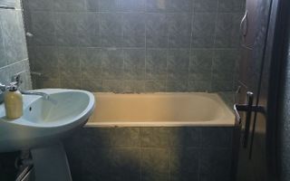 Închiriez apartament 2 camere decomandat - Poză 6