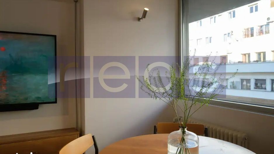 VANZARE APARTAMENT 2 CAMERE CALEA VICTORIEI VEDERE PANORAMICA  56MP - Poză 6
