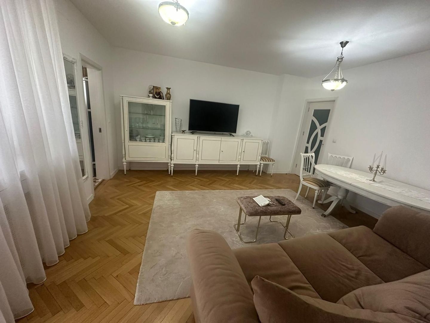 De Vanzare Apartament 3 camere Cismigiu - Sala Palatului - Poză 2