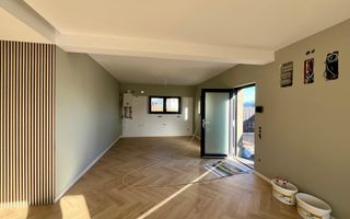 Apartament premium cu 4 camere și curte proprie – parter - Poză 2