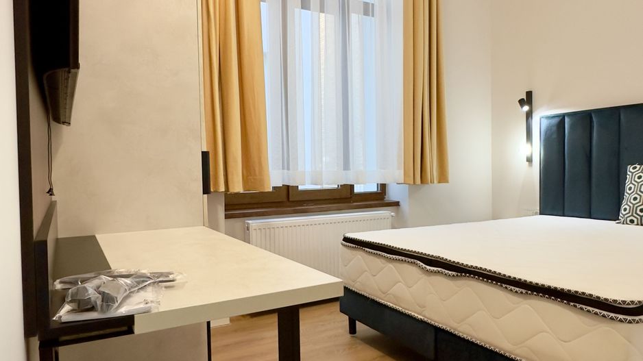 Magheru: 5 camere cu băi proprii – ideal business sau birouri - Poză 1