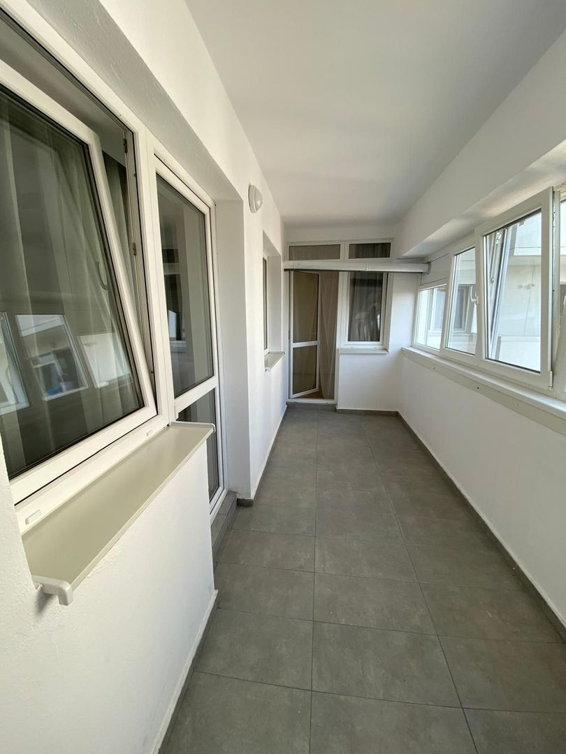 AP. 2 CAMERE BLOC NOU, BUCATARIE INCHISA, CENTRALA PROPRIE, PARCARE - Poză 5