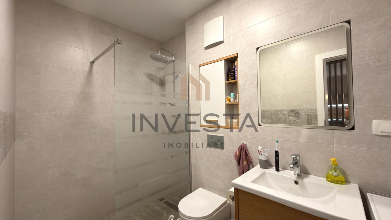 Apartament de inchiriat, zona Iulius, bloc nou, parcare! - Poză 9