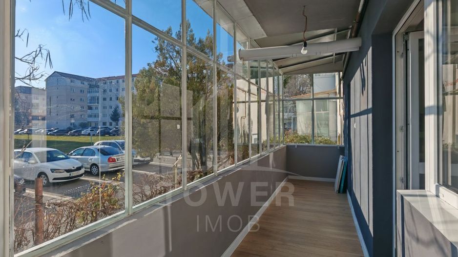 Apartament modern de vanzare 3 camere Hipodrom IV. - Poză 14