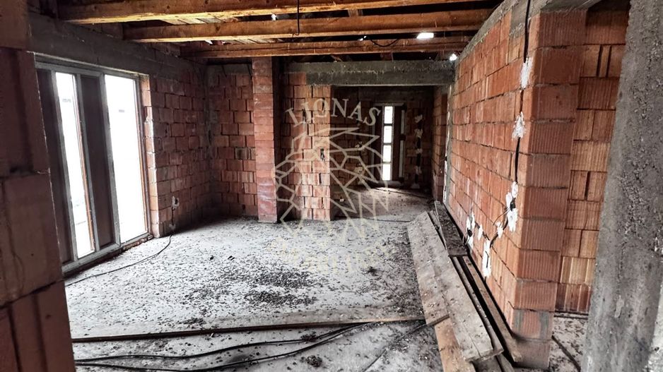 Casa 5 camere 173 mp-3 balcoane-terasa-garaj-Beclean - Poză 1