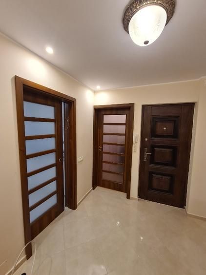 Apartament 2 camere, etaj 2, renovat complet, zona Promenada Mall - Poză 3
