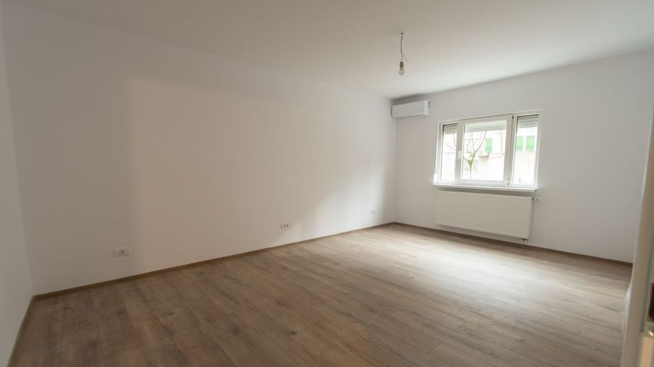 Soarelui | 2 Camere | Decomandat | Renovare completă | Centrală proprie - Poză 3