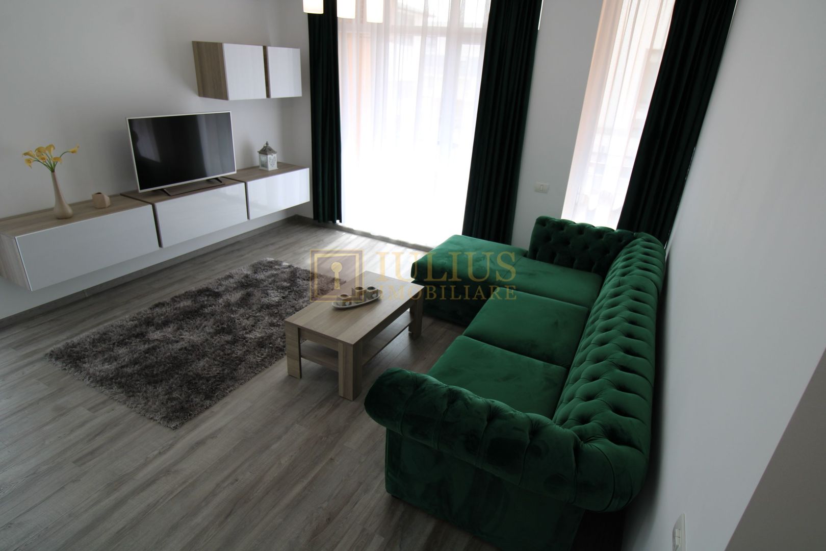 3 camere/La intrare in Dumbravita, loc de parcare inclus, apartament deosebit. - Poză 1