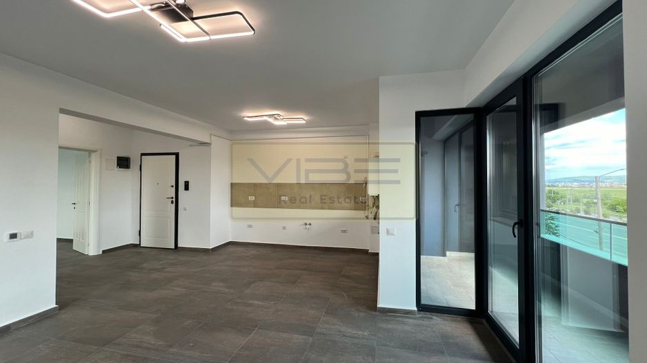 Spatiu modern de birou 70mp 2 locuri parcare subterane Rond Pacurari - Poză 2