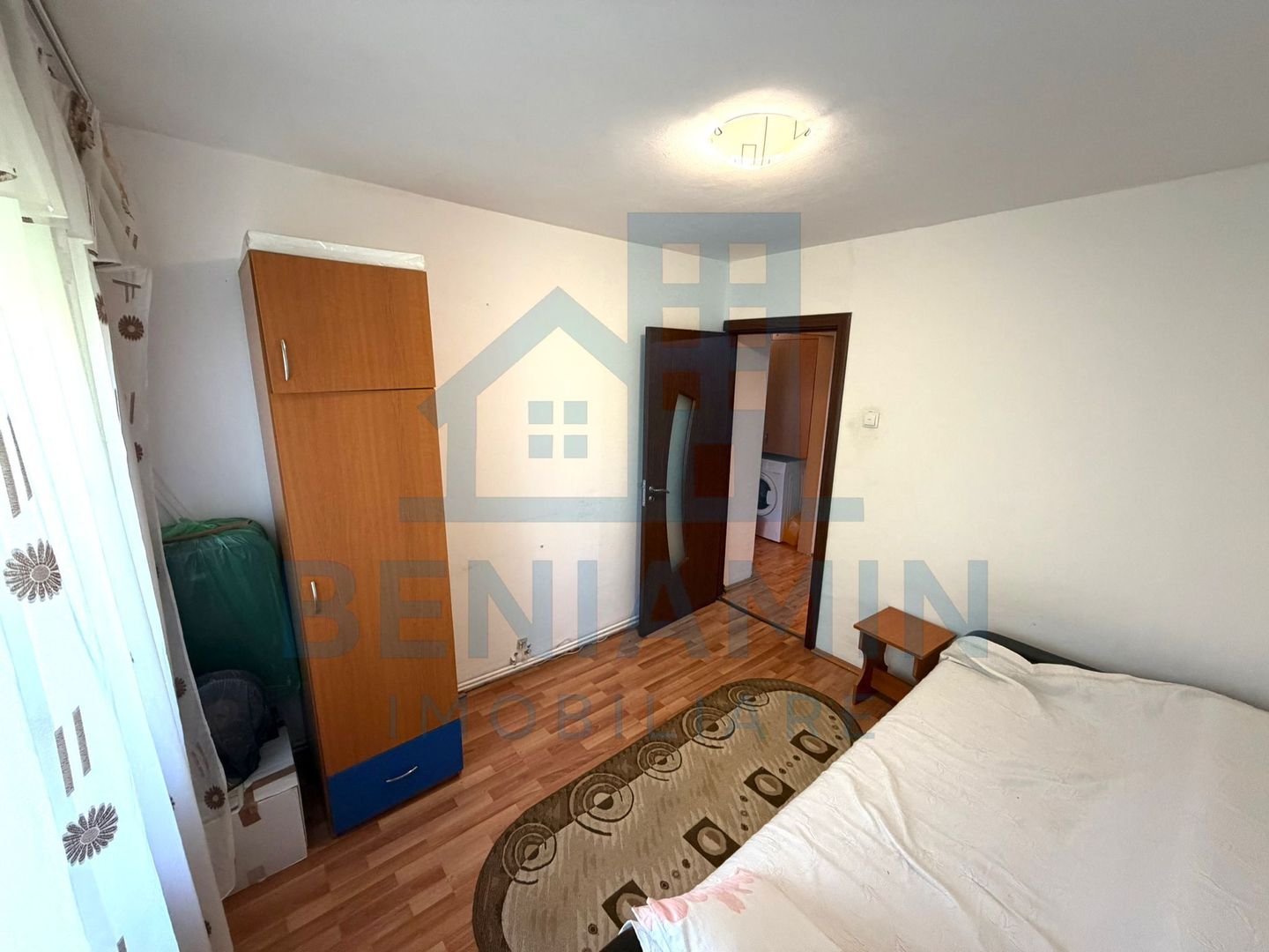 3 camere decomandat etaj 3 Bigul Nou -centrala -72mp - Poză 9