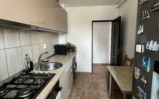 Apartament 2 camere, 49mp, cu balcon şi parcare - Poză 5