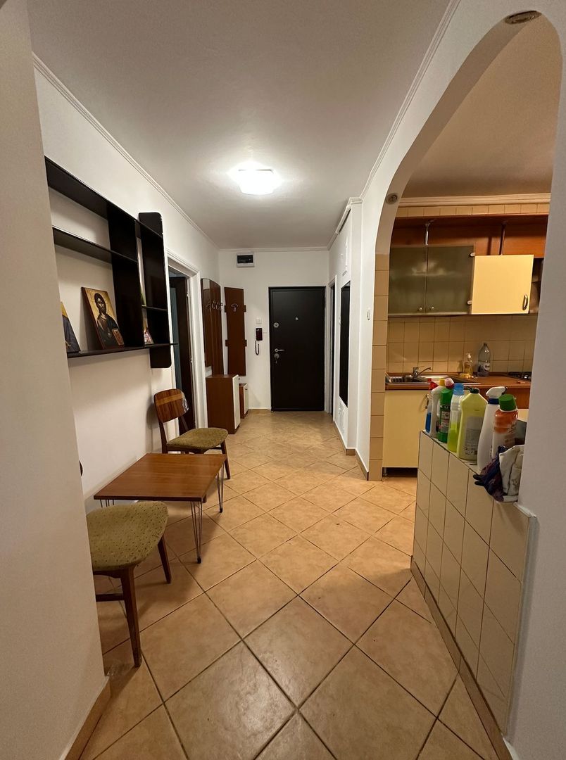 Apartament incapator cu trei camere, zona Vatra Luminoasa - Poză 6