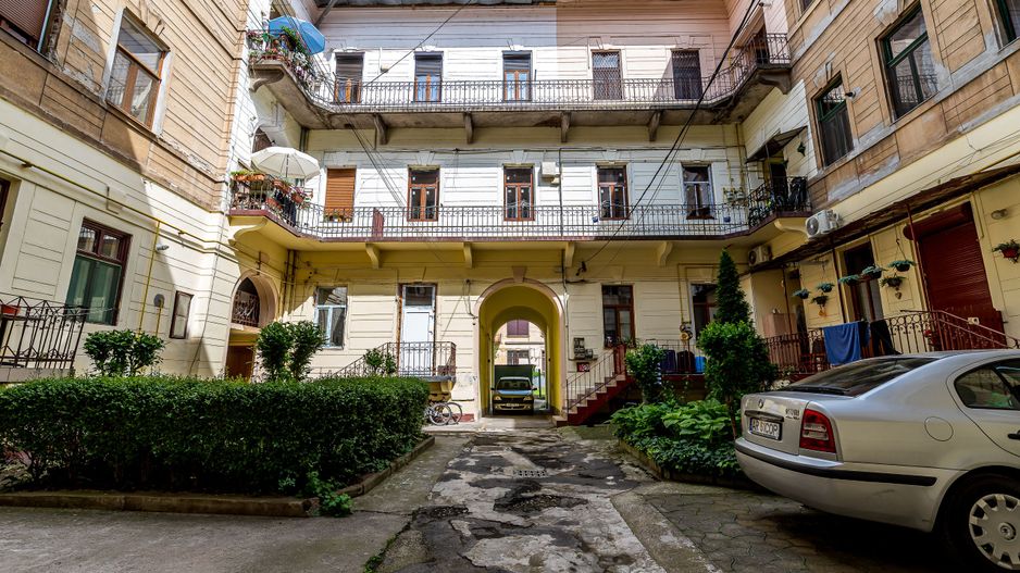 Apartament 98 mp pe bulevardul Decebal, fatada renovata Comision 0 - Poză 7