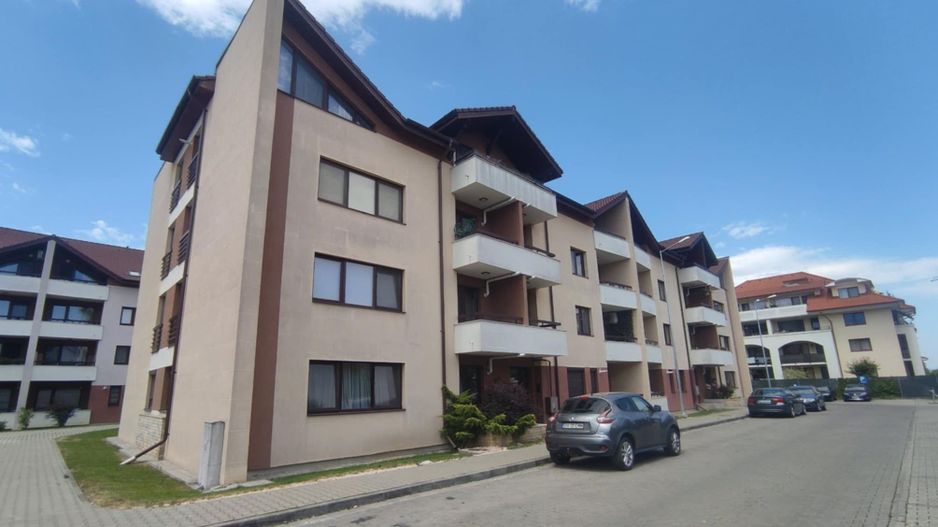 Inchiriem apartament 2 camere spatios intr-un bloc tip vila zona Tractorul - Poză 15