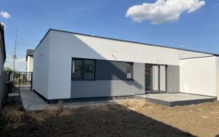Casa parter Dumbravita - Poză 18