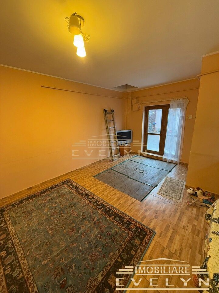 Casa de vanzare + teren, zona Rompetrol, pret 145000 euro - Poză 8