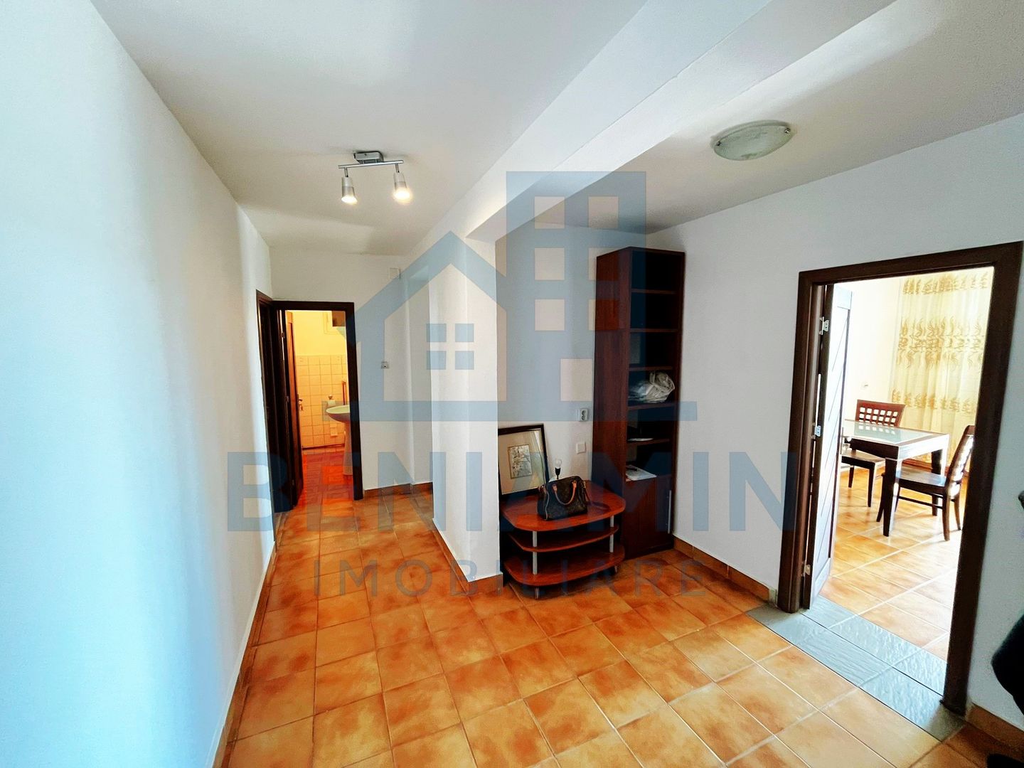 3 Decomandate-CT-Etaj 1-Mobilat-Utilat-Promenada-Disponibil Imediat - Poză 8