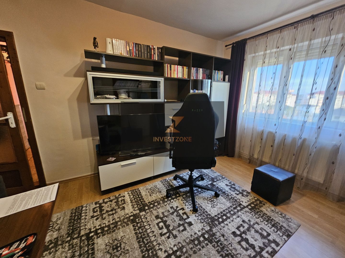 Vand apartament cu 2 camere - Poză 11