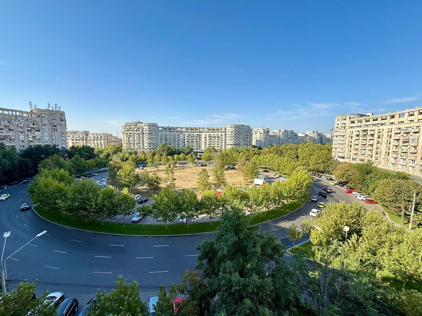 Apartament 3 camere | 70 mp | Decomandat | Piața Alba Iulia - Poză 1