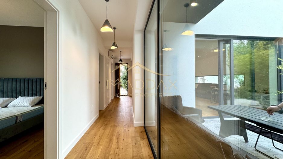 Vila cu 5 camere // * 565 mp gradina* // Tunari - Poză 17