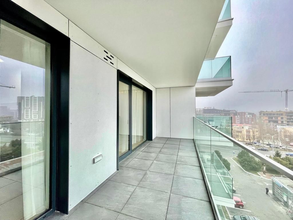 ONE HERASTRAU TOWER, finisaje lux,  loc de parcare - Poză 12