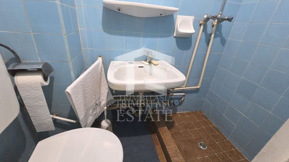 Centru - Apartament de 4 camere cu vedere Panoramica la Marea Neagra - Poză 17