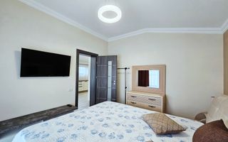 Apartament tip penthouse | Tractorul-Coresi | Terasă 97 mp - Poză 9