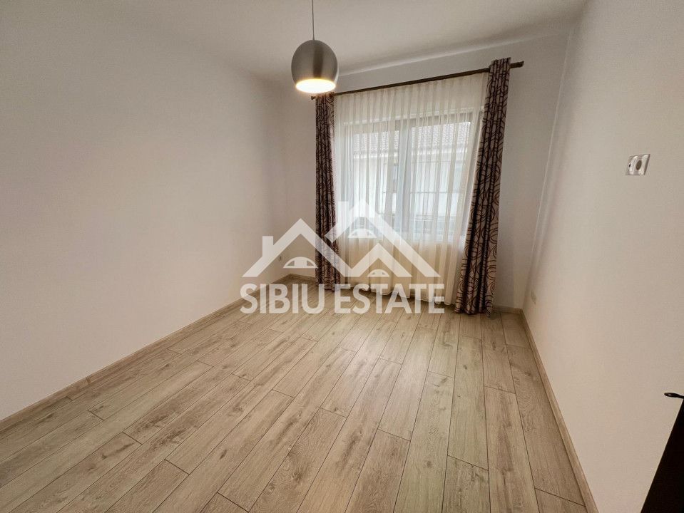 Casa tip duplex cu carport auto mobilata utilata cartier Arhitectilor - Poză 10