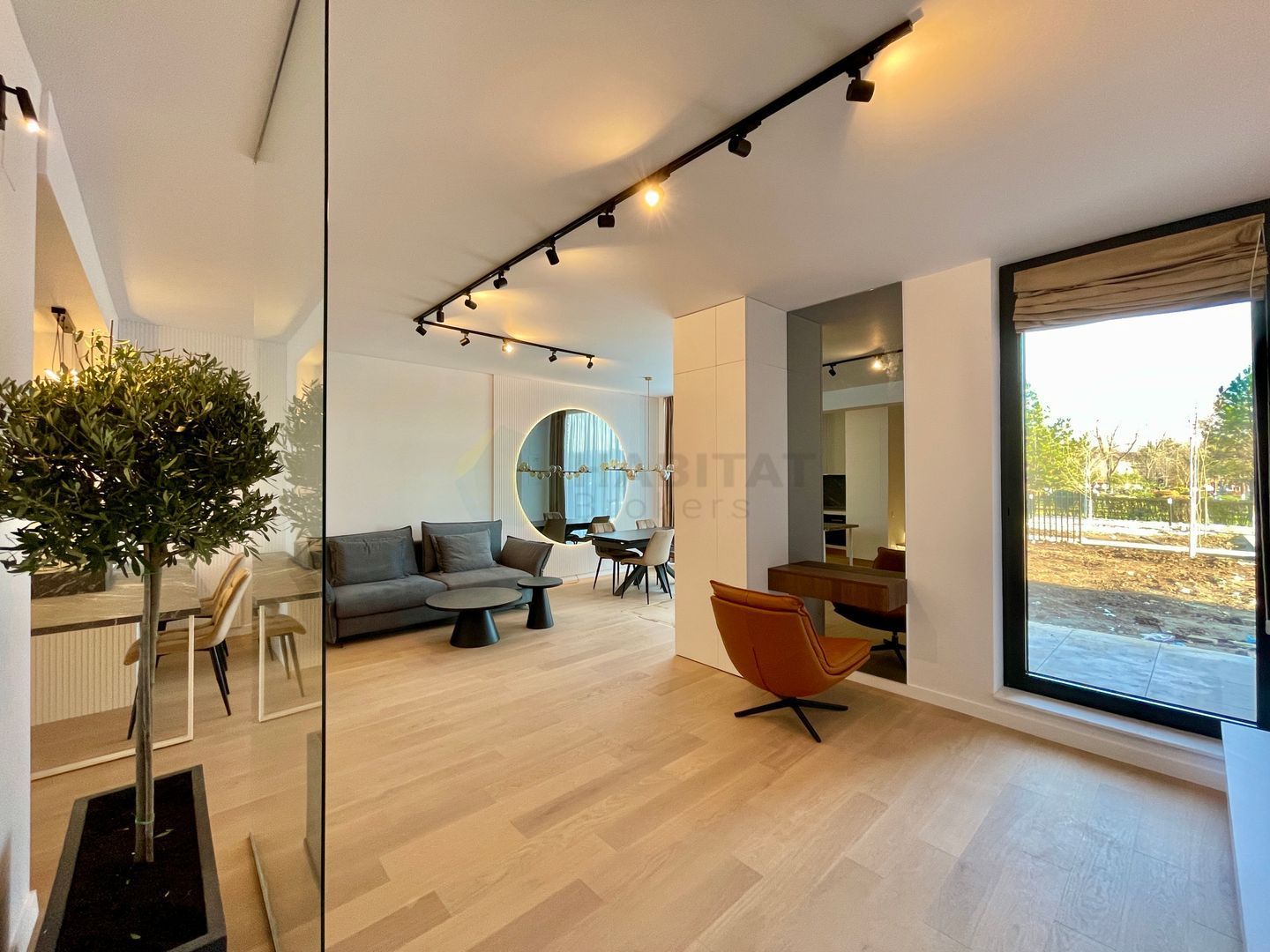 Duplex cu gradina langa parc in Tunari - Poză 4