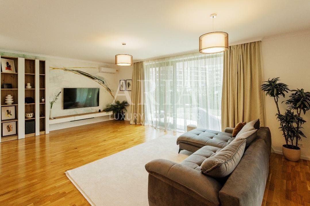 The Ivy - 4 camere - curte - nou - mobilat și utilat - Poză 3